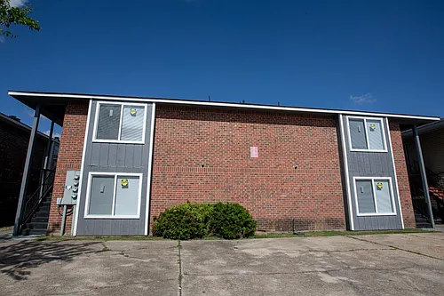 103 Limoges St #B Photo 1 103 Limoges St #B Photo 1