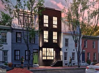 2417 Waverly St, Philadelphia, PA 19146