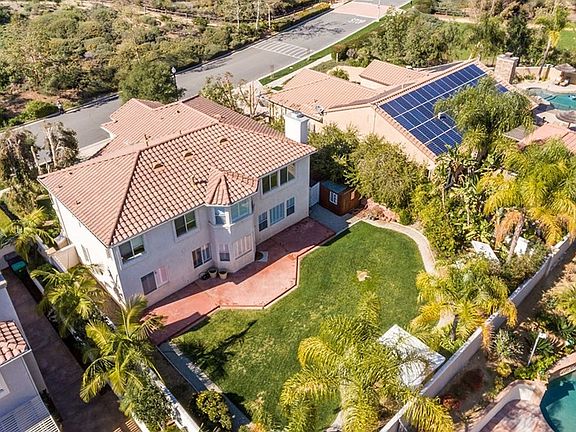 4th image of 2238 Canyon Crest Dr