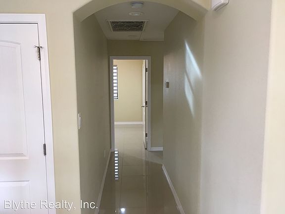 5th image of 1066 E San Luis Ln