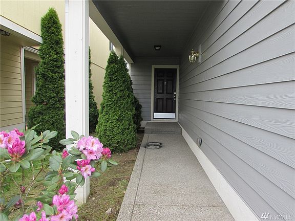 3rd image of 17801 73rd Avenue Ct E