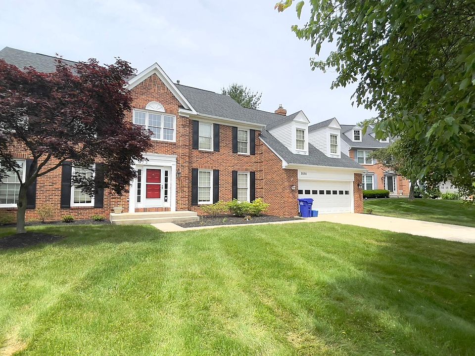 For Rent: $3800 5 Beds, 4.5 Baths, 3,238 sqft (on 0.32 acres)