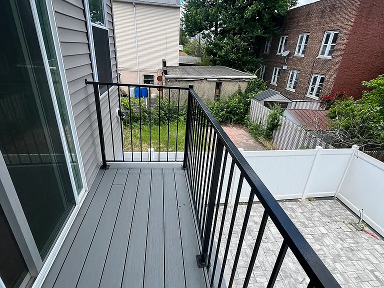 46 Yale Ave #1 — Photo 20