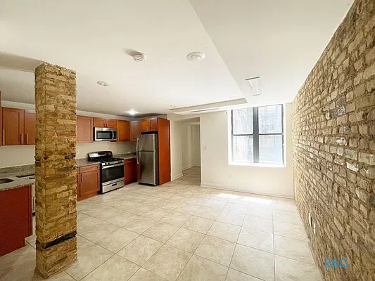 Rented by E and G Realty Group | media 4