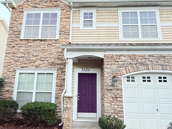 5656 Tipperlinn Way, Charlotte, NC 28278