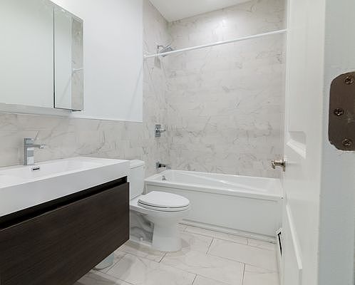 4th image of 579 E 168th St #1E
