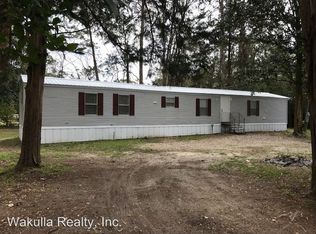 131 Squaw Rd, Crawfordville, FL 32327