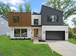 132 Kingsley Rd SW, Vienna, VA 22180