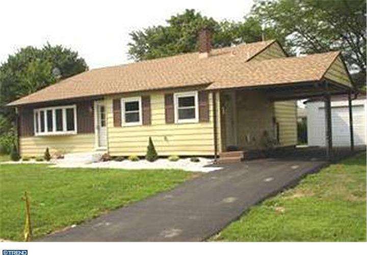 1st image of 19 Carole Rd