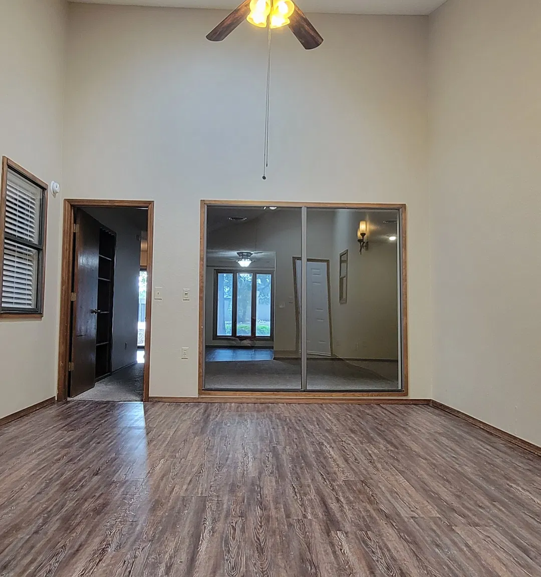 6703 Brandon Road — Photo 4