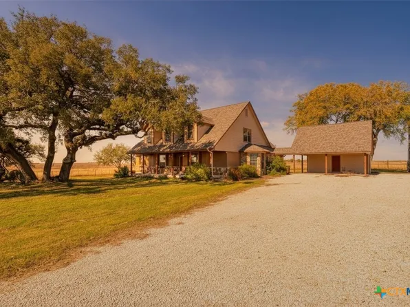 4680 Dreibrodt Rd, San Marcos, TX 78666