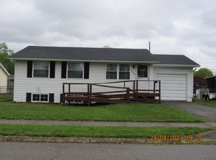 548 Mowrer Rd, Circleville, OH 43113