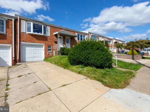 12106 Academy Rd, Philadelphia, PA 19154