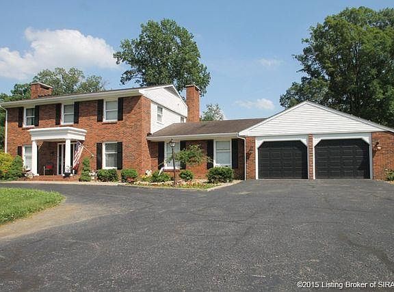 2nd image of 594 S Woodlawn Dr