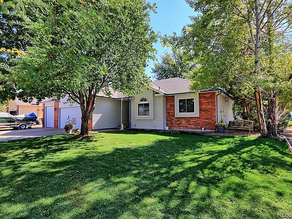 3rd image of 2680 Serena Dr