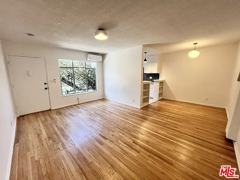 1420 17th St #2 — Photo 3