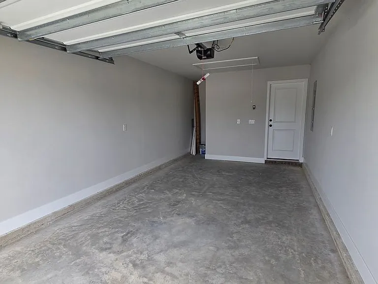 7169 Fox Meadow Dr — Photo 25