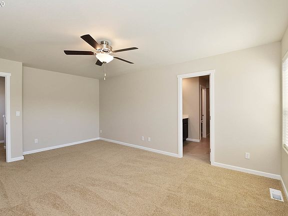 2nd image of 15120 NE 72nd Way