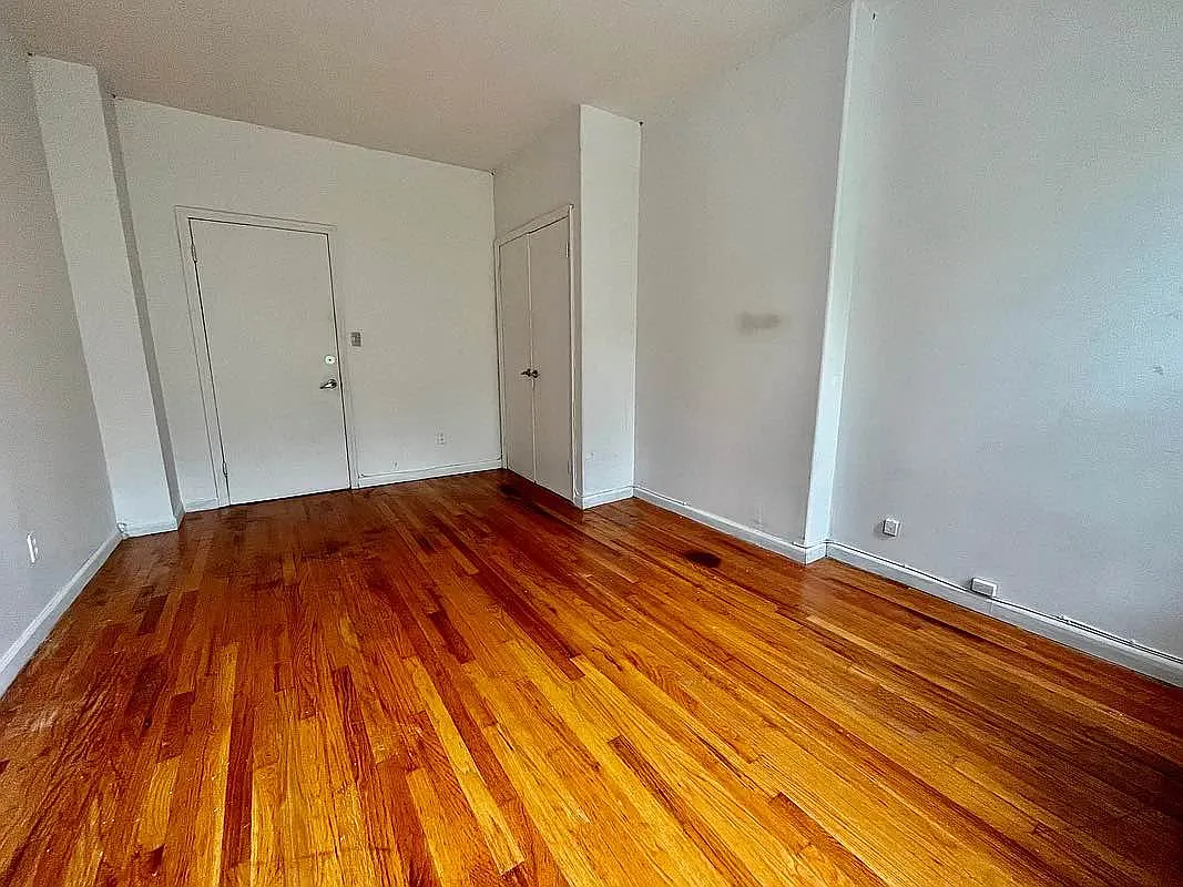 2106 Fulton Street — Photo 2
