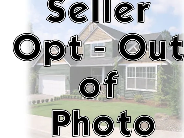 9418 Booth Rd, Kirtland, OH 44094
