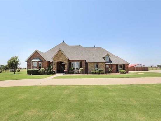 2521 Fontaine Pl, Yukon, OK 73099