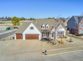 10201 E 89th St N, Owasso, OK 74055