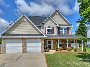 166 Glennallen Rd, Mooresville, NC 28115