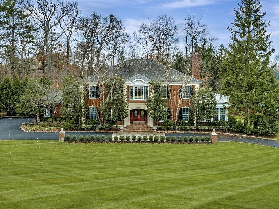 1st image of 8 Fenbrook Drive