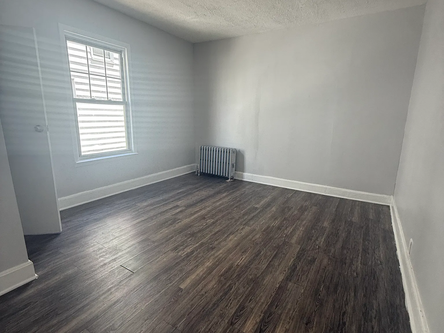 3 bed, $2,150 — Photo 3