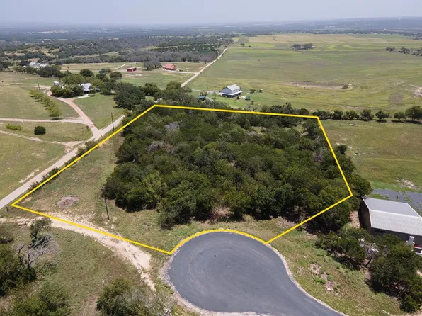 10 The Views Blvd, Fredericksburg, TX 78624