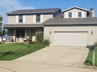 819 Yoder Ln, Danvers, IL 61732