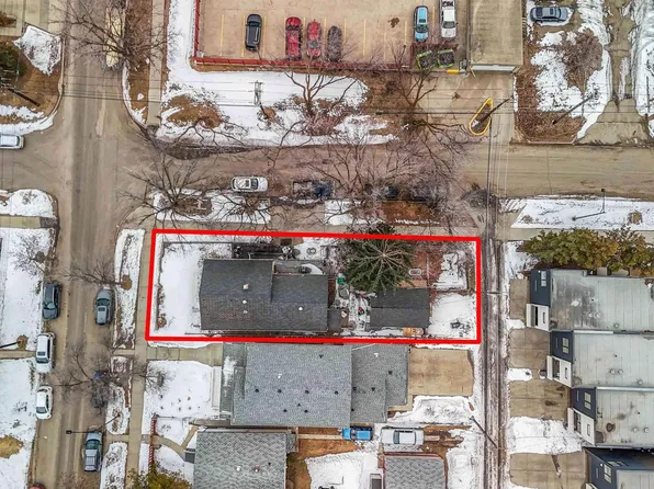 10186 143rd St NW, Edmonton, AB T5N 2S2