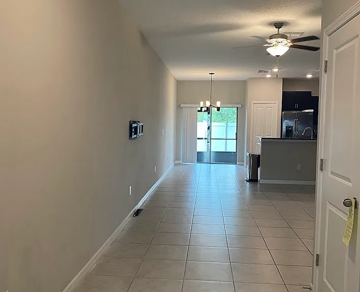 9723 Mulberry Marsh Ln — Photo 3