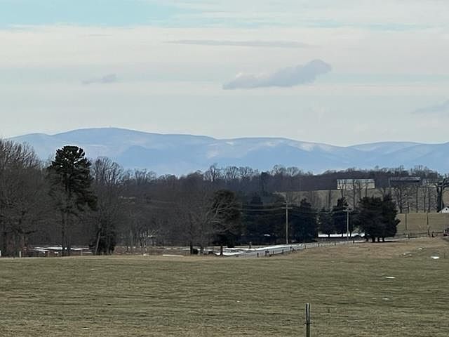 1st image of Smith Mountain Lake Pkwy
