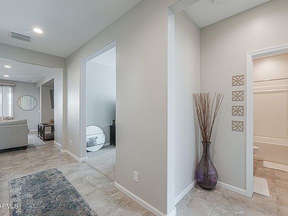 3rd image of 4076 W PAINTED HORSE Drive