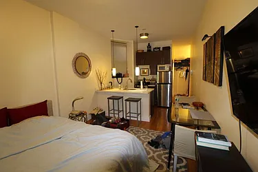 Rented by Mossanen Group