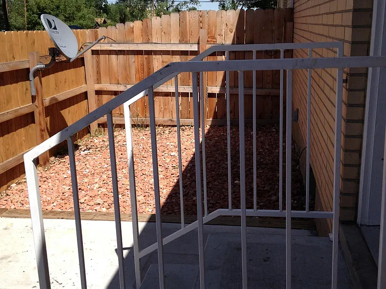 1348 Marshall St — Photo 9