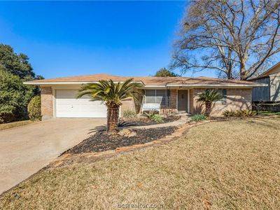 214 Edward Ln, Brenham, TX, 77833