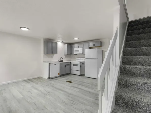 The Greenway Townhomes