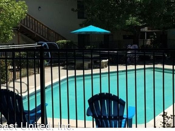 2nd image of 5135 El Camino Ave APT 27
