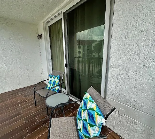 615 Villa Cir — Photo 36