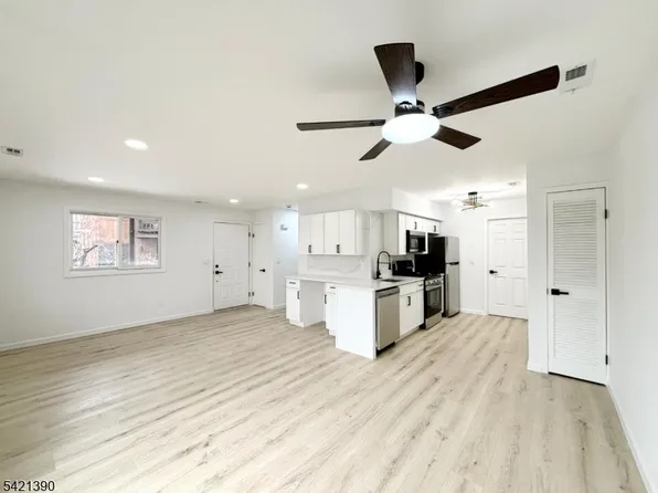 1 Beaver Creek Dr #1, Vernon Twp., NJ 07462