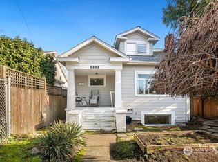 5026 7th Ave NE, Seattle, WA 98105