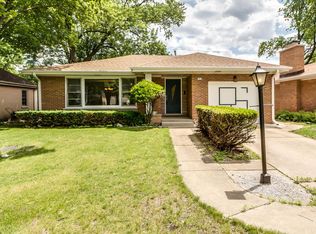 1513 Hoffman Ave, Park Ridge, IL 60068