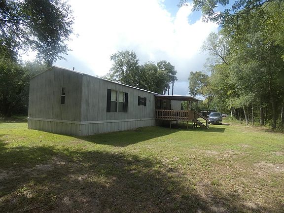 2nd image of 568 N 1st St