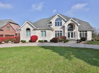 829 Killarney Dr, Dyer, IN 46311