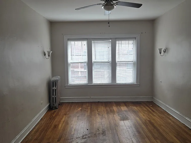 1372 W Estes Ave #1N — Photo 1