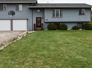 1218 Cole Ln, Spearfish, SD 57783