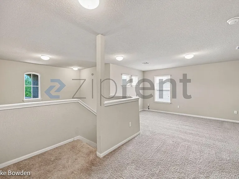 2122 Flintshire Dr #1 — Photo 16