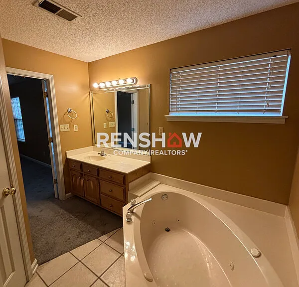 8255 Cross Point Dr — Photo 18